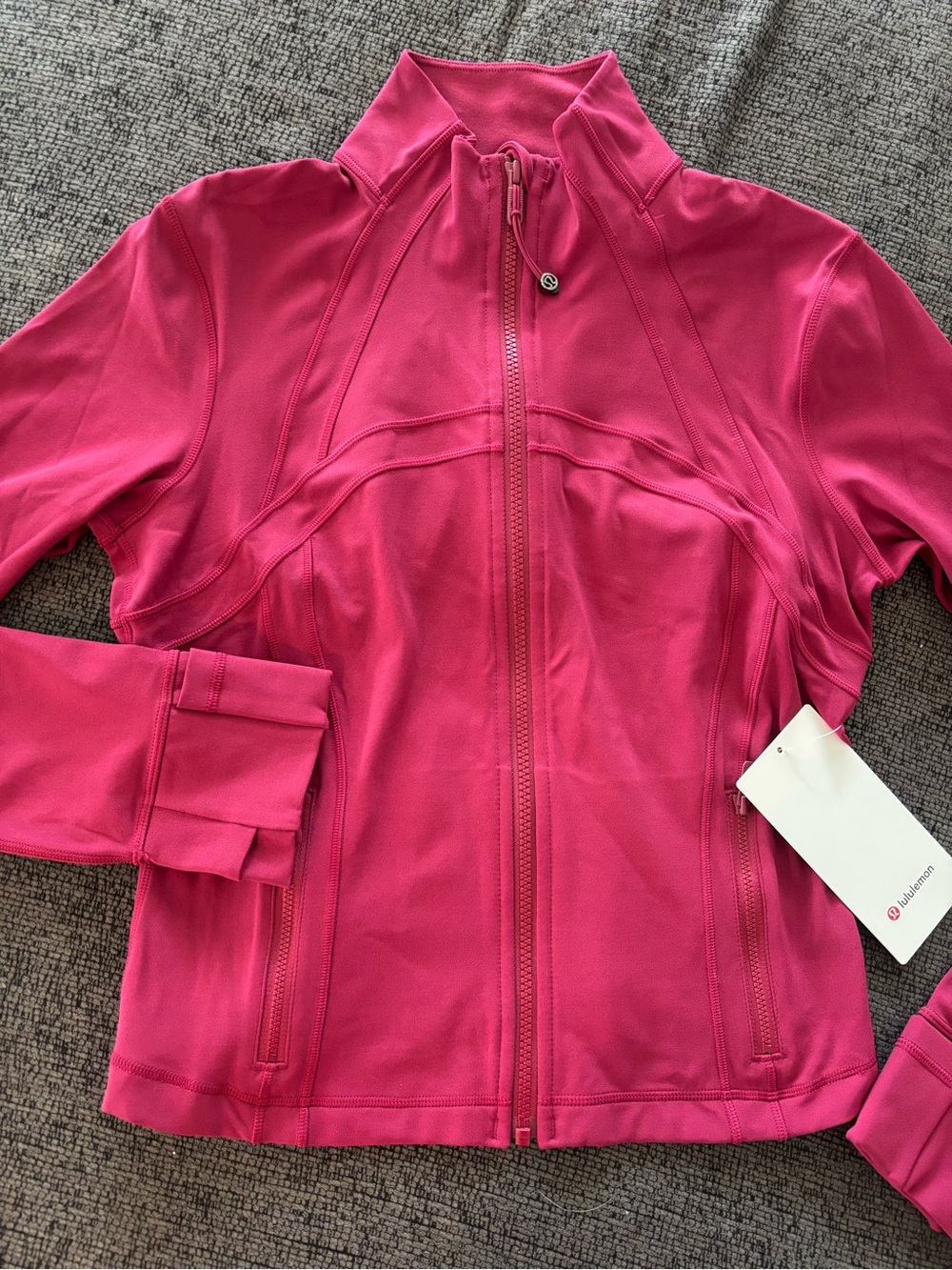 Lululemon Define Cropped Jacket
Nulu New Raspberry Rave - Picture 9 of 11